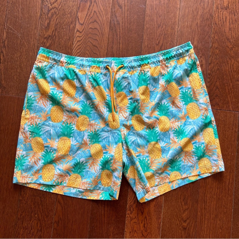 Pineapple Tropical Swim Trunks XXL Resort Beach Mesh Lined Stretch Shorts